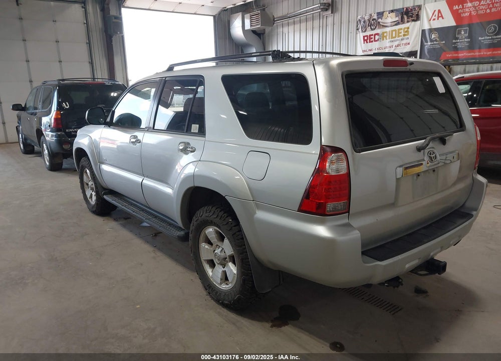 2007 TOYOTA 4RUNNER SR5 V6 VIN: JTEZU14R878073084