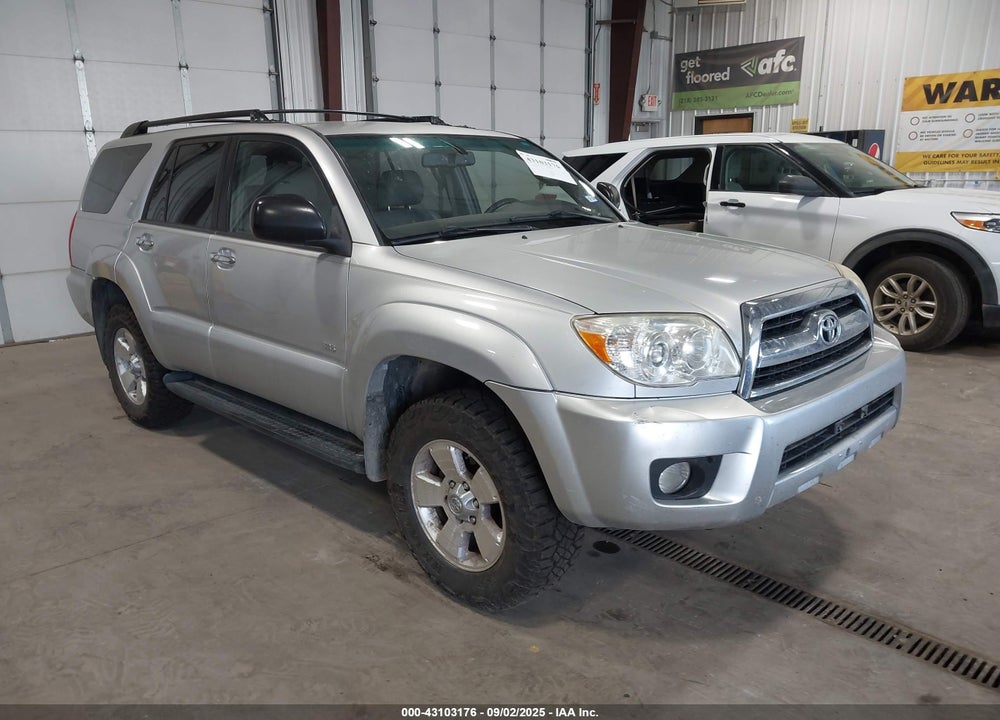 2007 TOYOTA 4RUNNER SR5 V6 VIN: JTEZU14R878073084