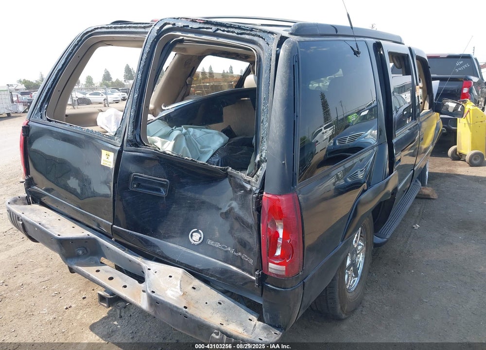 2000 CADILLAC ESCALADE STANDARD VIN: 1GYEK63RXYR222656