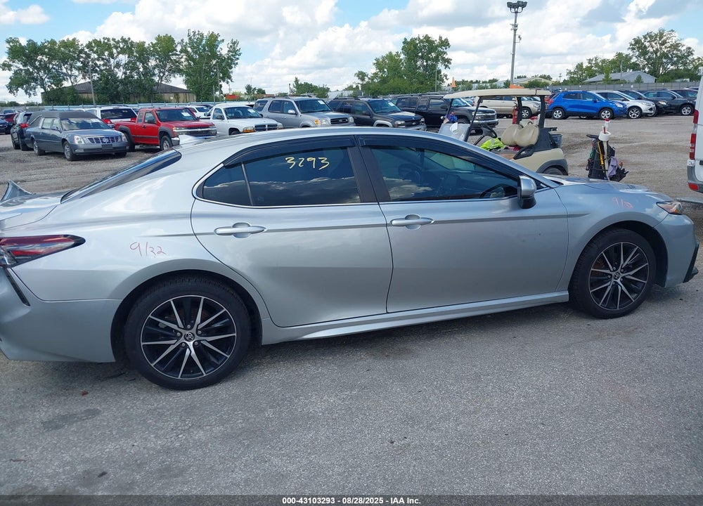 2021 TOYOTA CAMRY SE VIN: 4T1G11AK8MU457179