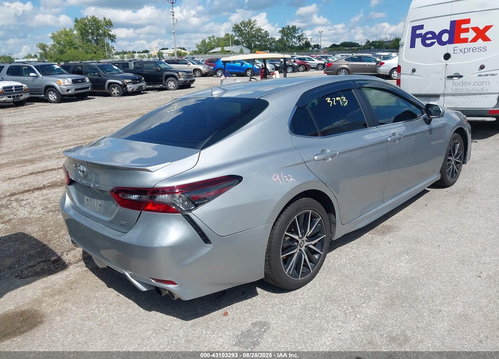 2021 TOYOTA CAMRY SE VIN: 4T1G11AK8MU457179