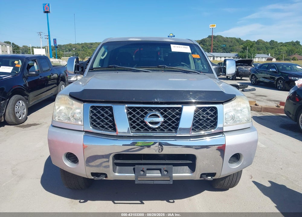 2004 NISSAN TITAN SE VIN: 1N6AA07B34N551750