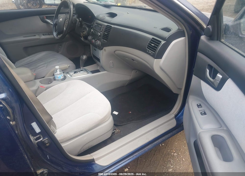 2007 KIA OPTIMA LX VIN: KNAGE123575129858