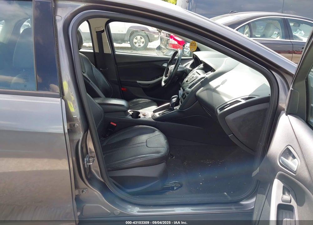 2013 FORD FOCUS VIN: 1FADP3F26DL131063