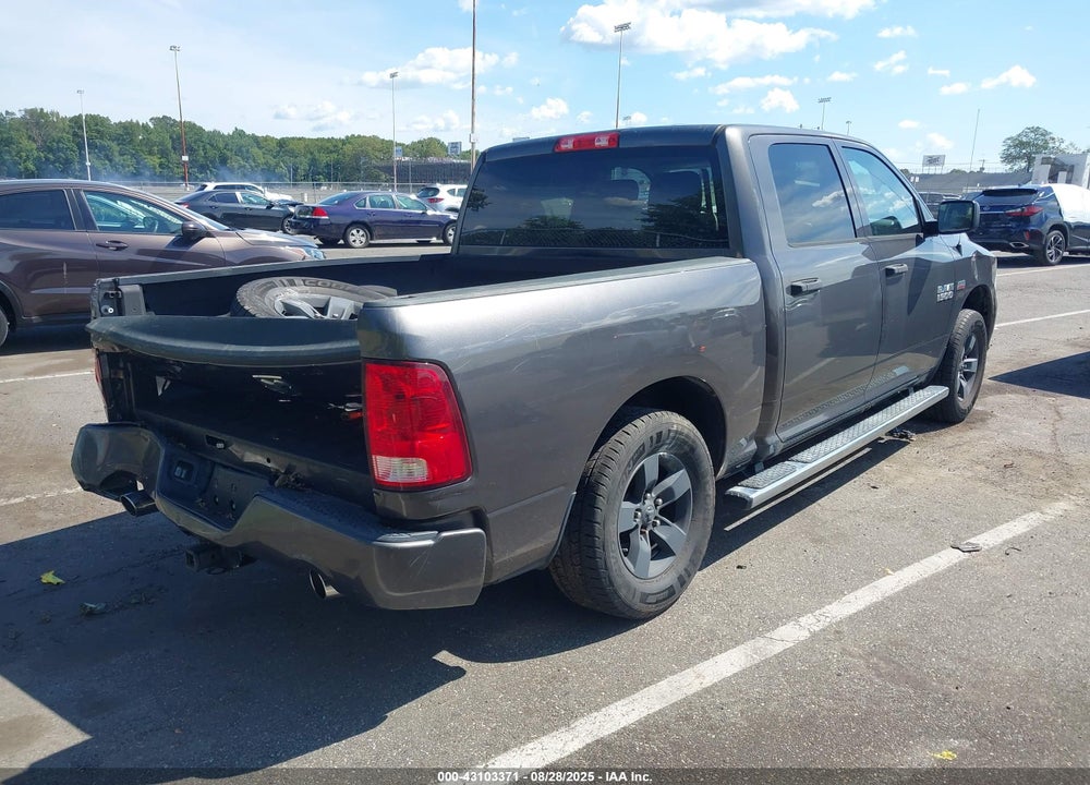 2016 RAM 1500 EXPRESS VIN: 3C6RR7KT4GG345297