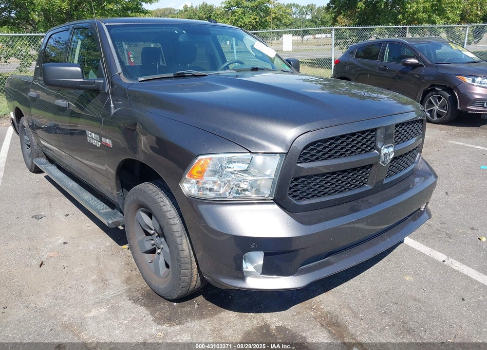 2016 RAM 1500 EXPRESS VIN: 3C6RR7KT4GG345297