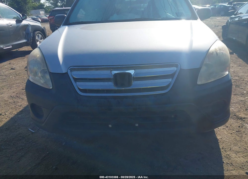 2005 HONDA CR-V LX VIN: JHLRD78555C005272