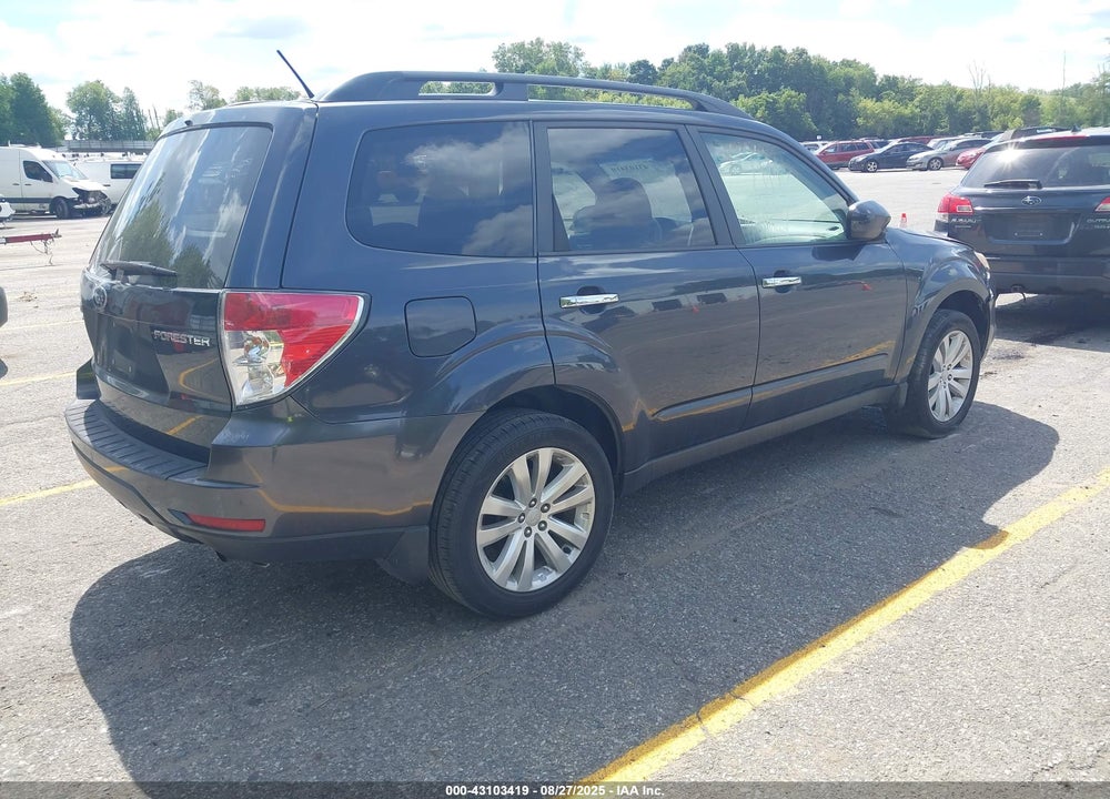 2012 SUBARU FORESTER 2.5X PREMIUM VIN: JF2SHBDC0CH457884