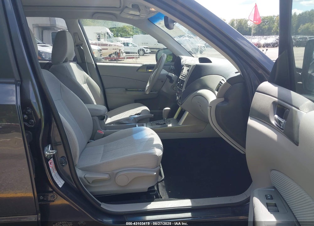 2012 SUBARU FORESTER 2.5X PREMIUM VIN: JF2SHBDC0CH457884