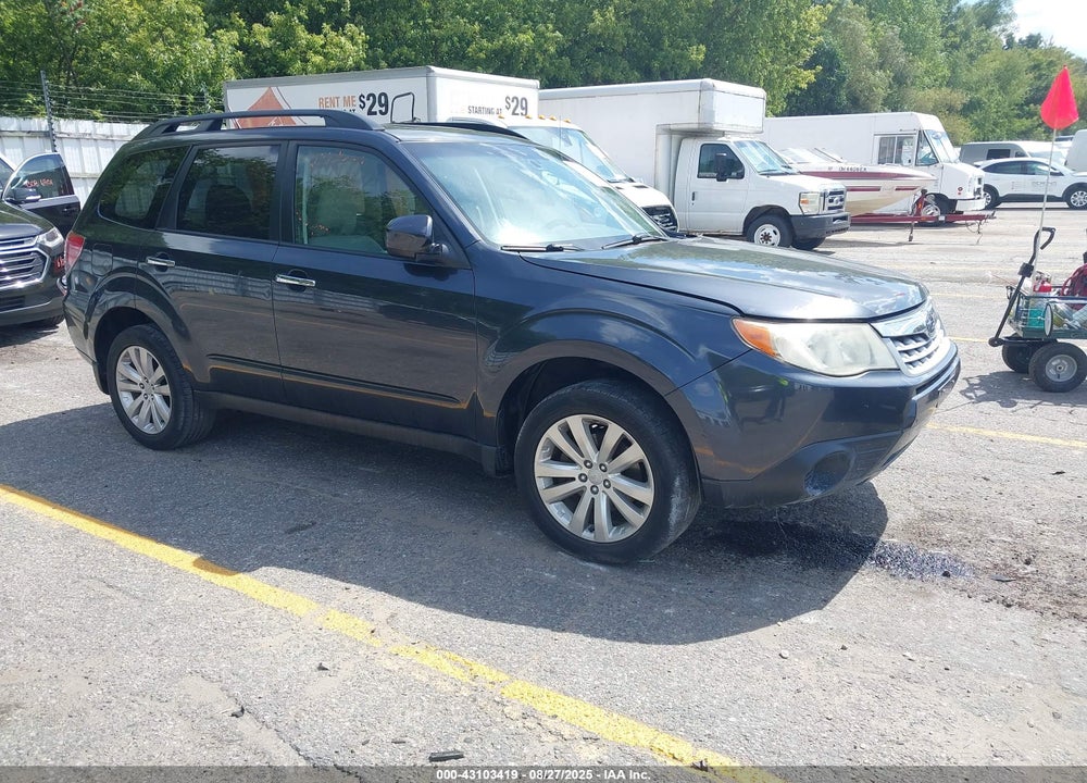 2012 SUBARU FORESTER 2.5X PREMIUM VIN: JF2SHBDC0CH457884