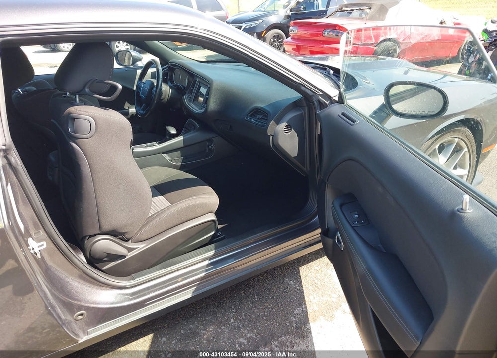 2022 DODGE CHALLENGER VIN: 2C3CDZJG2NH254415