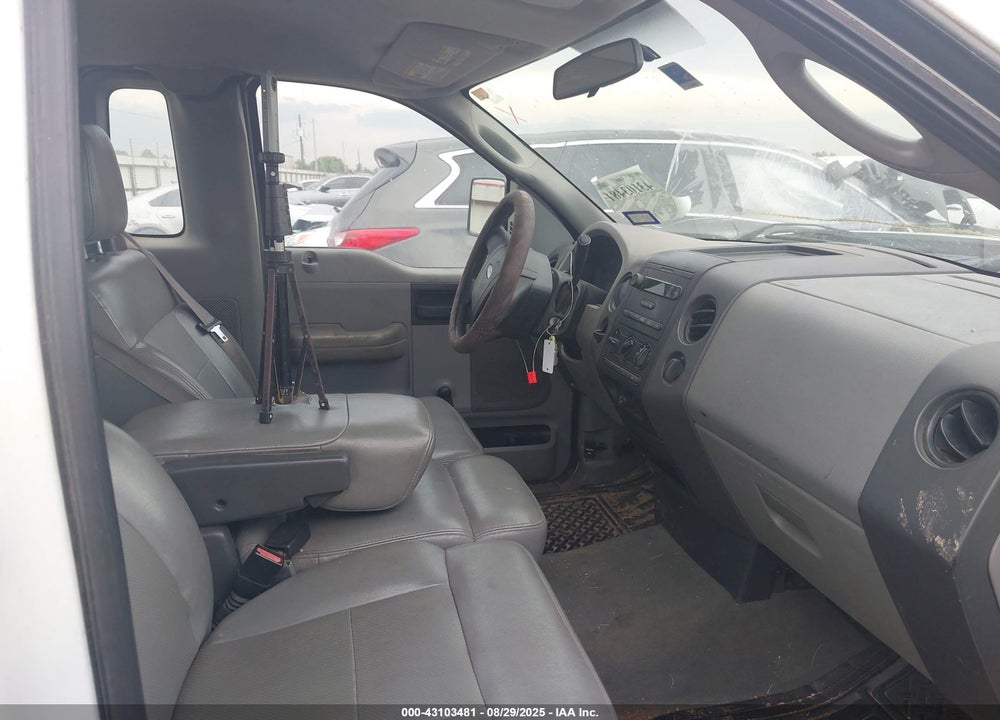 2006 FORD F-150 STX/XL/XLT VIN: 1FTRF12286NA32880