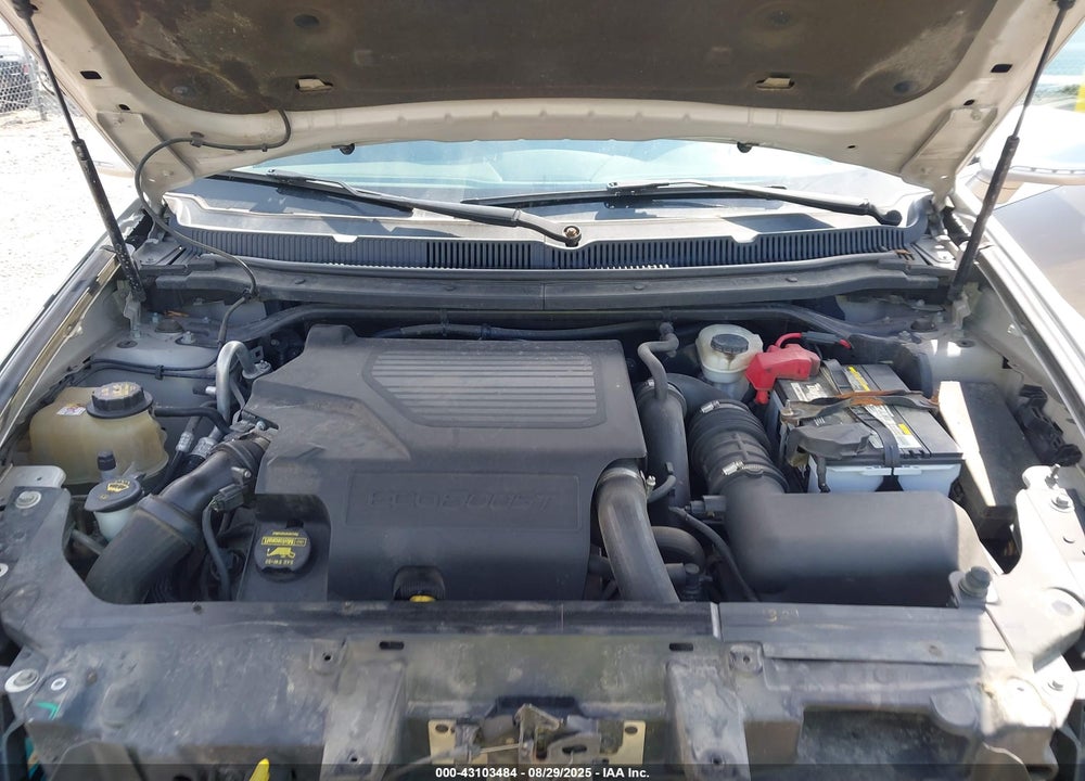 2011 LINCOLN MKT ECOBOOST VIN: 2LMHJ5AT9BBJ53502