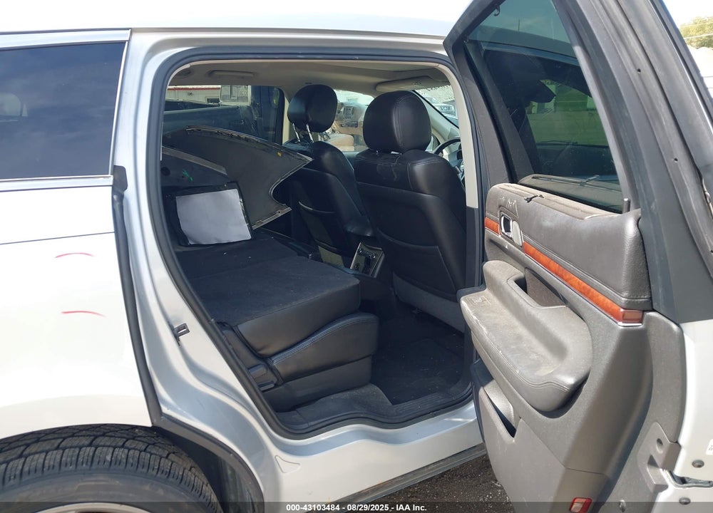 2011 LINCOLN MKT ECOBOOST VIN: 2LMHJ5AT9BBJ53502
