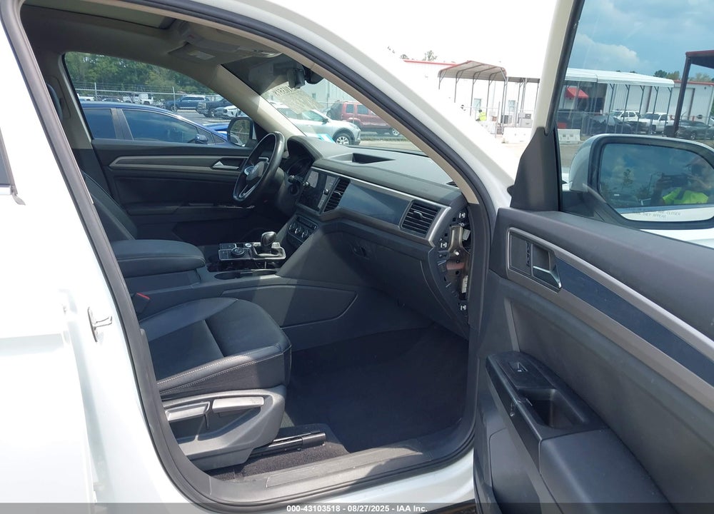 2021 VOLKSWAGEN ATLAS VIN: 1V2RR2CA9MC523565