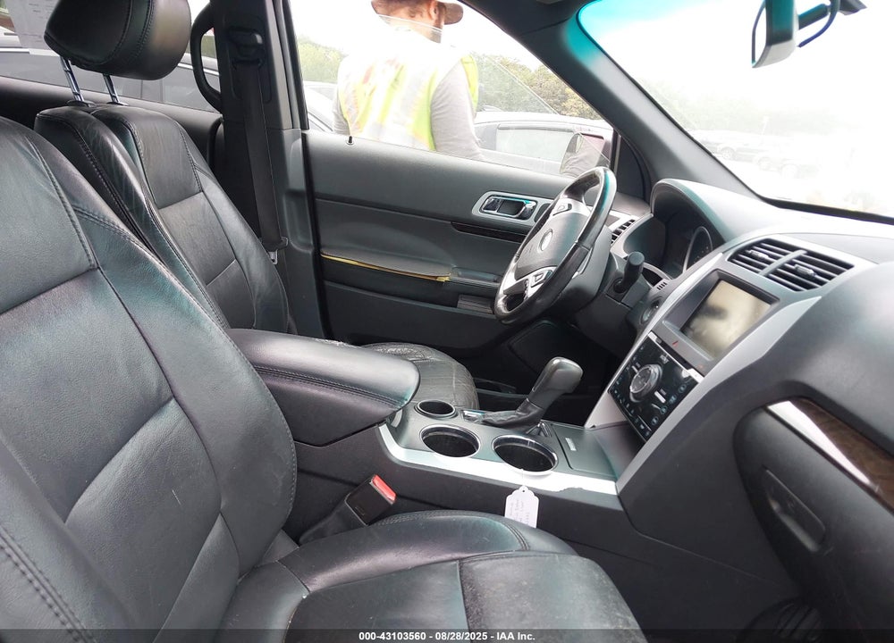 2011 FORD EXPLORER VIN: 1FMHK7F85BGA90321