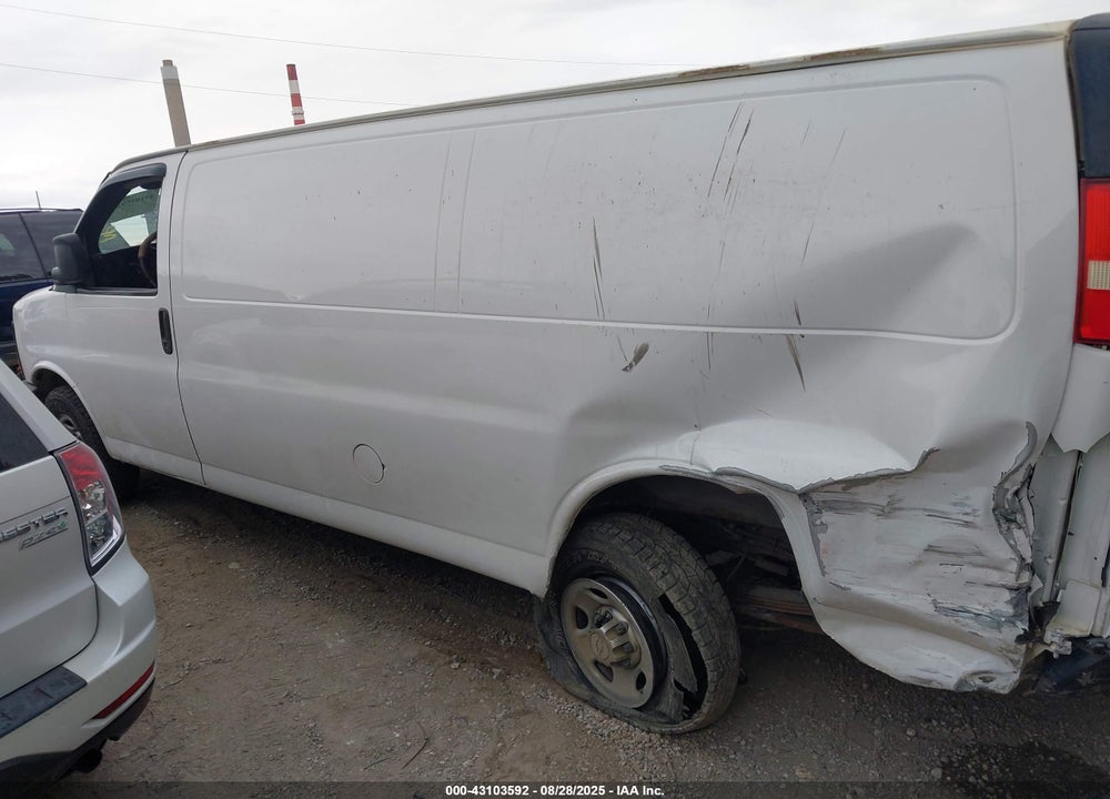 2015 CHEVROLET EXPRESS 3500 VIN: 1GCZGUCG1F1171569