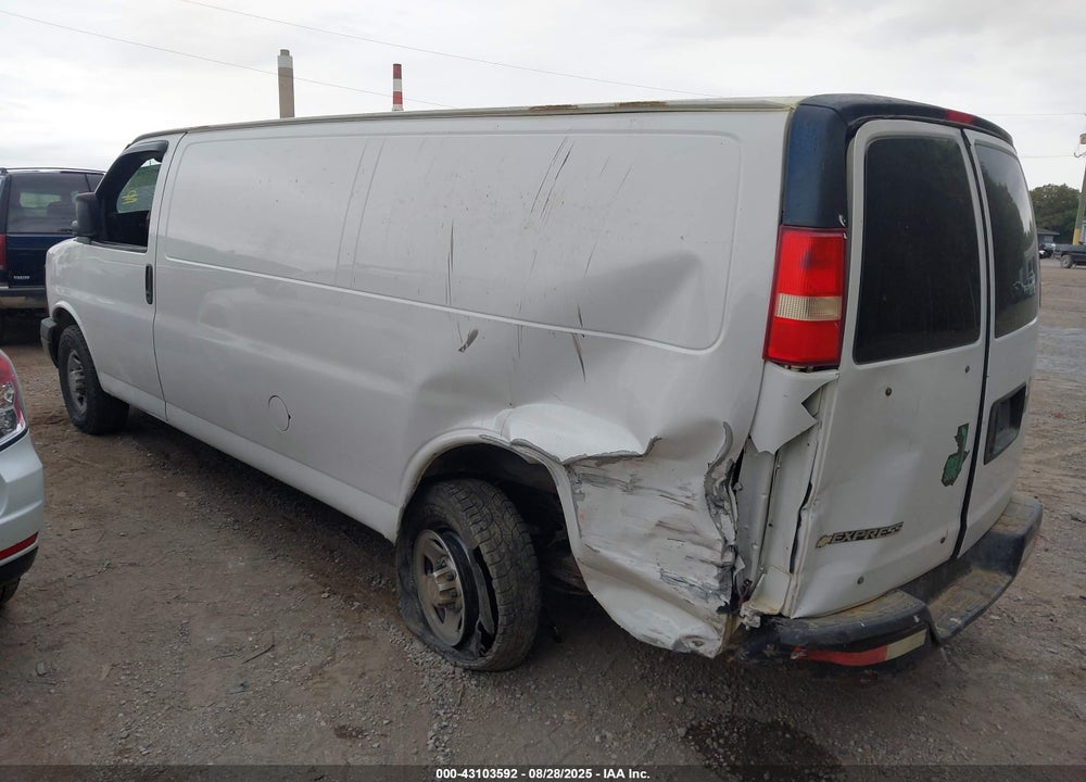 2015 CHEVROLET EXPRESS 3500 VIN: 1GCZGUCG1F1171569