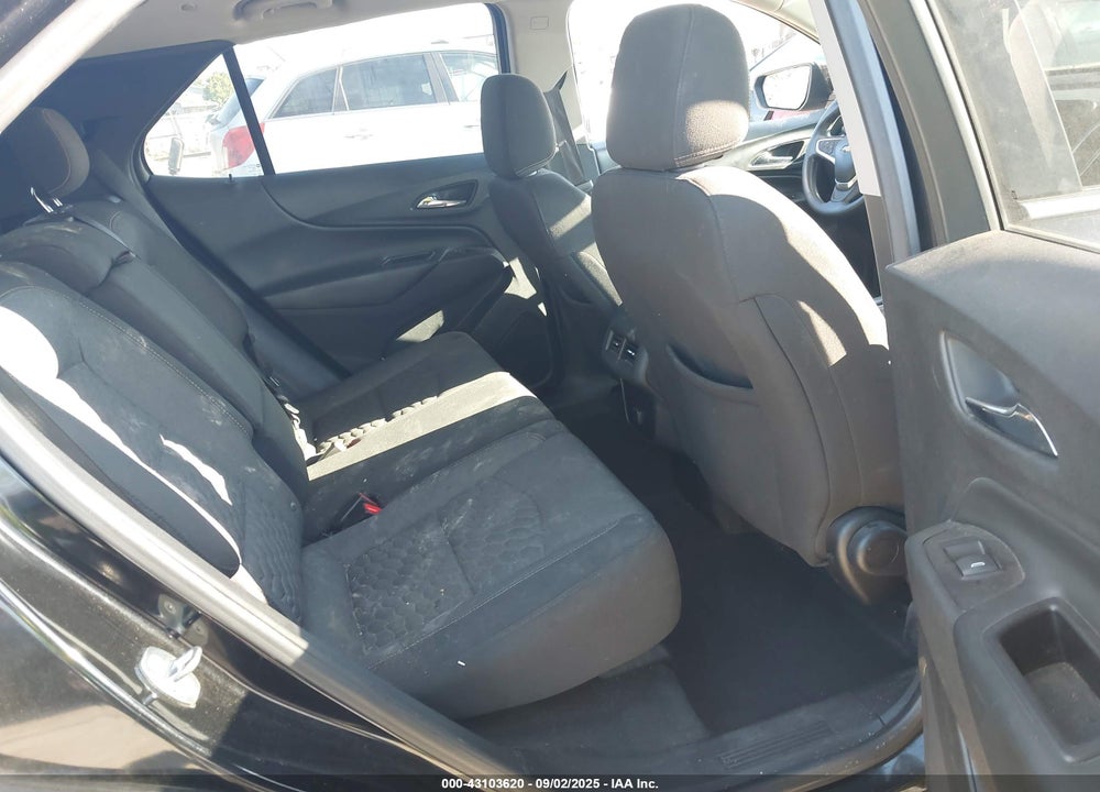 2018 CHEVROLET EQUINOX VIN: 2GNAXJEV0J6142522