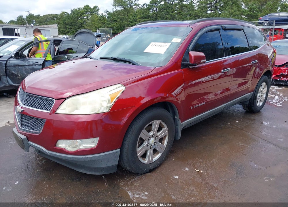 2009 CHEVROLET TRAVERSE VIN: 1GNEV23D39S139713