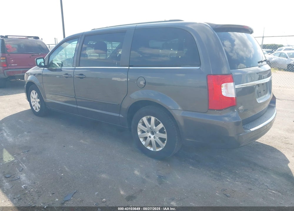 2015 CHRYSLER TOWN & COUNTRY LX VIN: 2C4RC1AG4FR676143