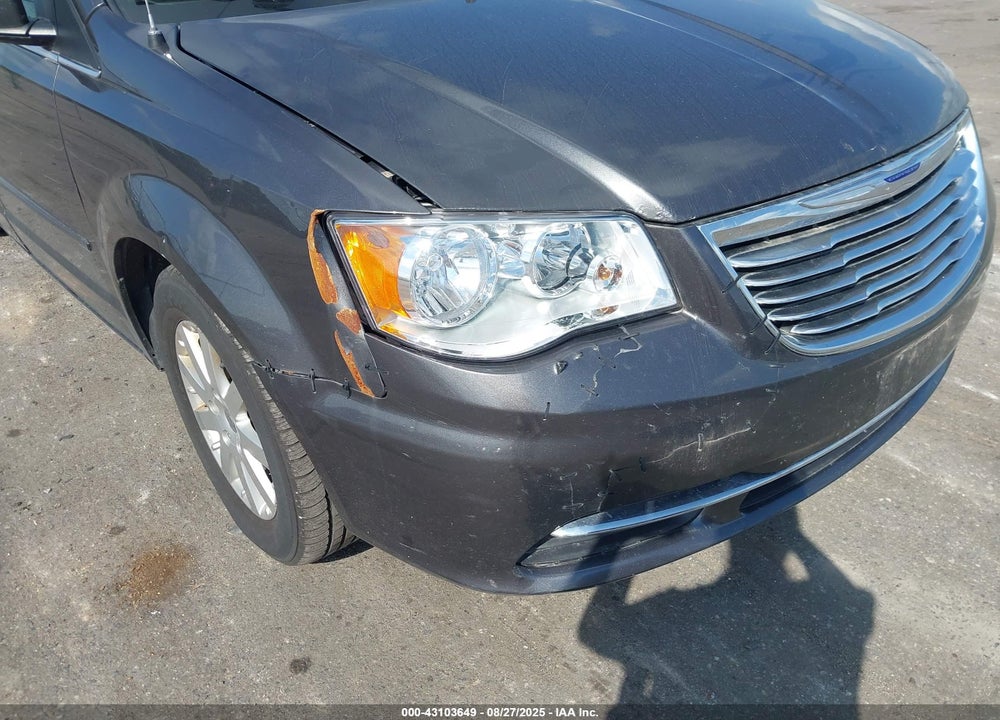 2015 CHRYSLER TOWN & COUNTRY LX VIN: 2C4RC1AG4FR676143