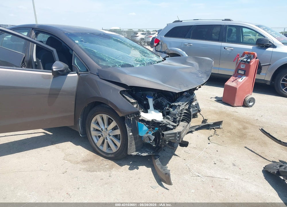 2014 KIA FORTE VIN: KNAFX4A68E5249346