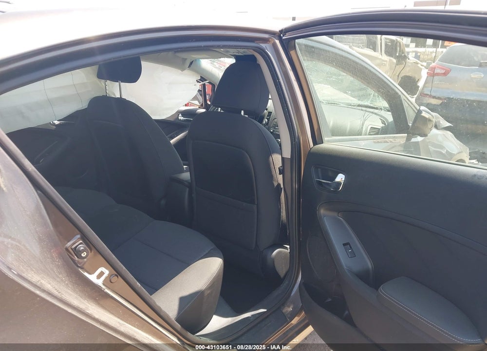 2014 KIA FORTE VIN: KNAFX4A68E5249346