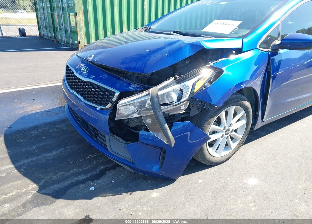 2017 KIA FORTE VIN: 3KPFL4A7XHE079295