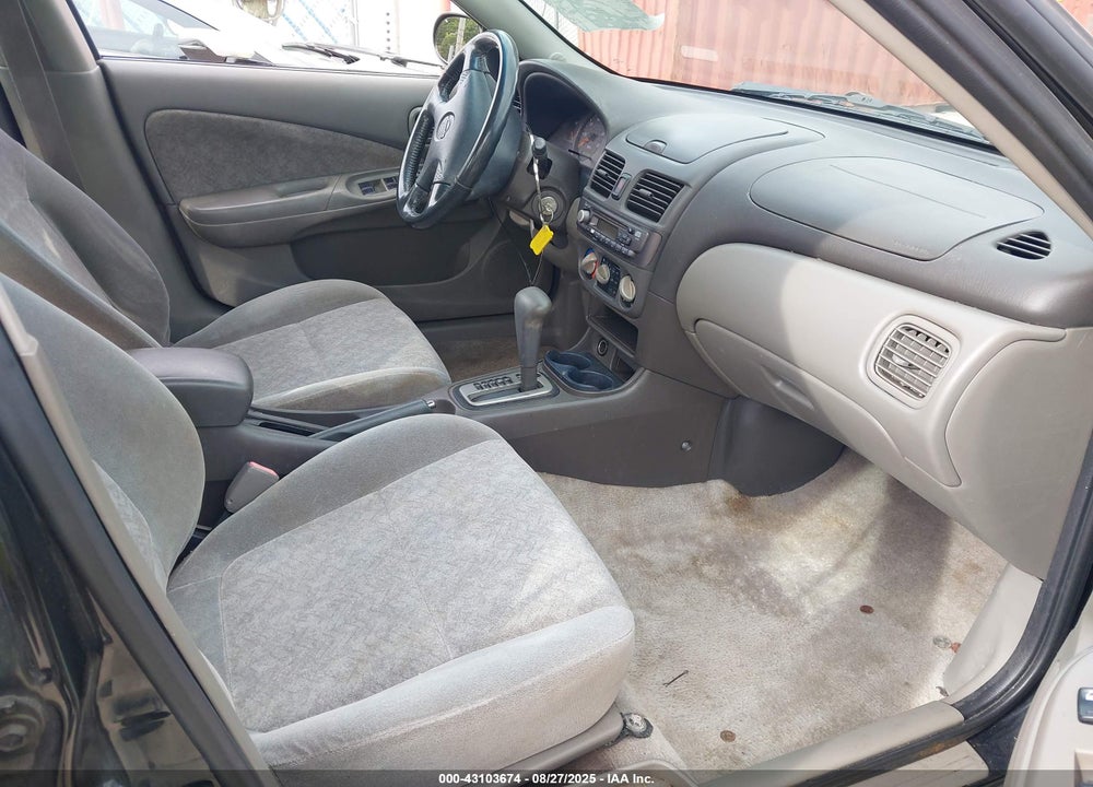 2002 NISSAN SENTRA GXE VIN: 3N1CB51D62L657240