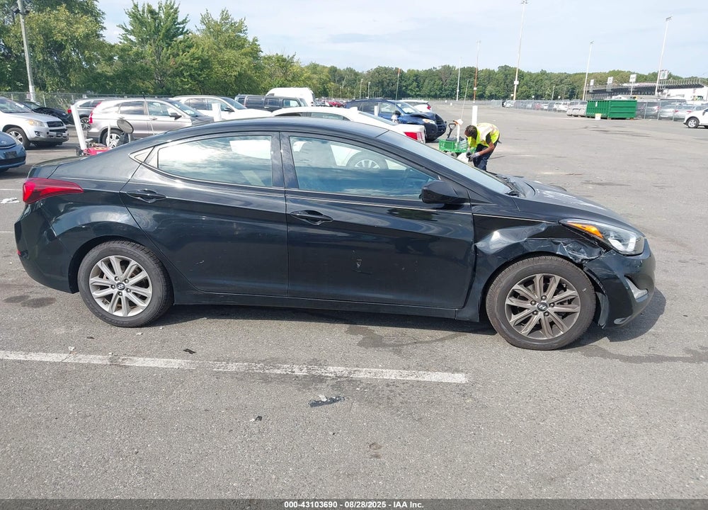 2014 HYUNDAI ELANTRA SE VIN: 5NPDH4AE7EH486795