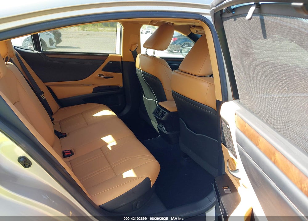 2022 LEXUS ES 300H VIN: 58AFA1C12NU014438