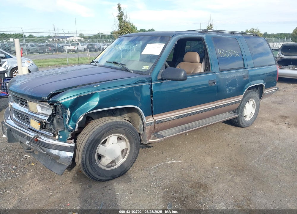 1995 CHEVROLET TAHOE K1500 VIN: 1GNEK13K3SJ447655