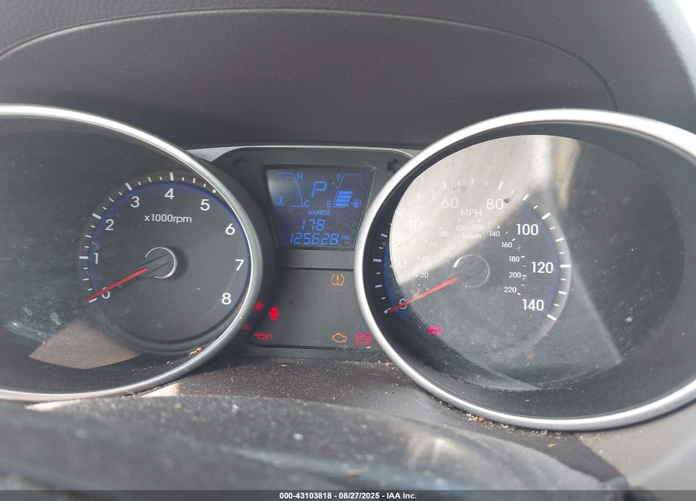 2015 HYUNDAI TUCSON VIN: KM8JU3AGXFU049497