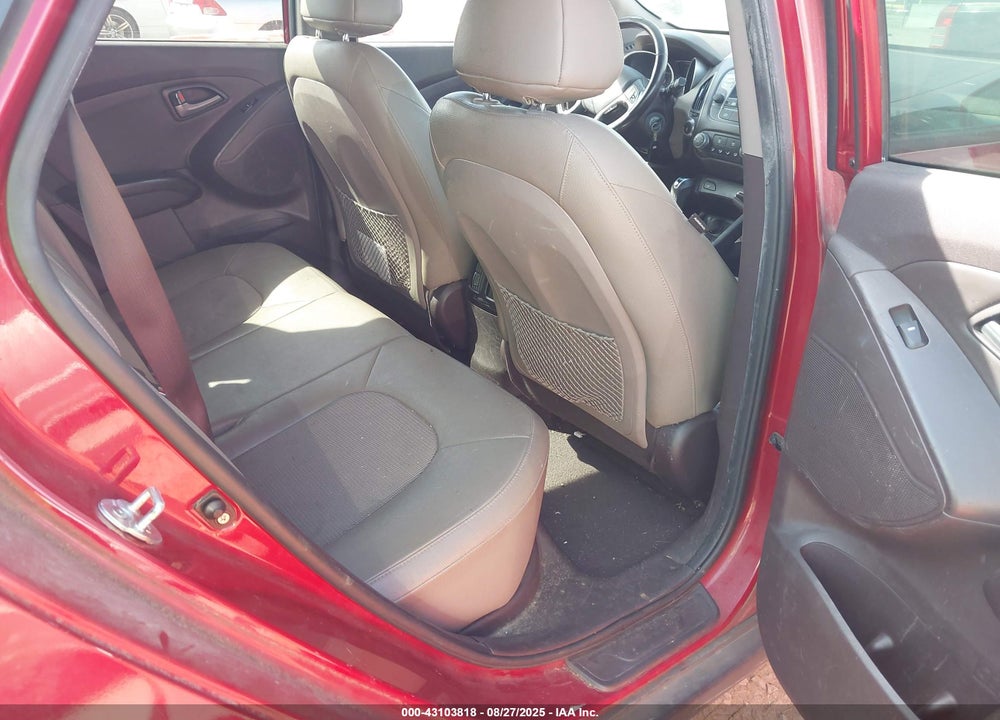 2015 HYUNDAI TUCSON VIN: KM8JU3AGXFU049497