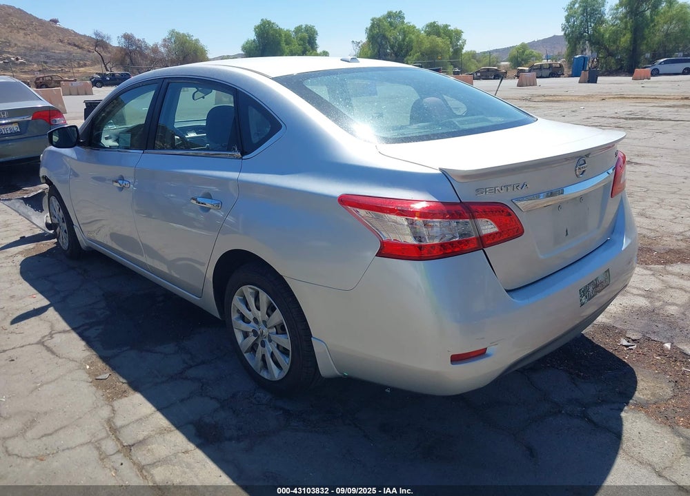 2015 NISSAN SENTRA VIN: 3N1AB7AP7FL667651