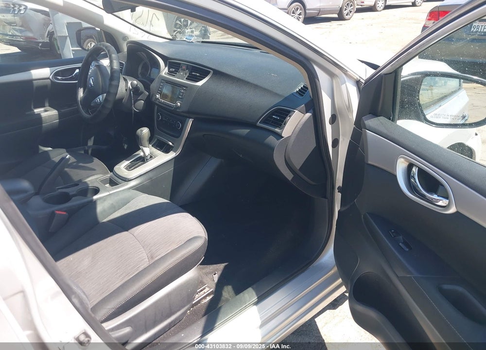 2015 NISSAN SENTRA VIN: 3N1AB7AP7FL667651
