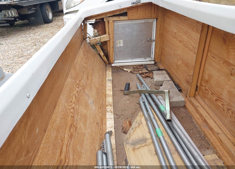 2002 VIKING LEGEND TRAVEL TRAILER VIN: 1TV1C550625000359
