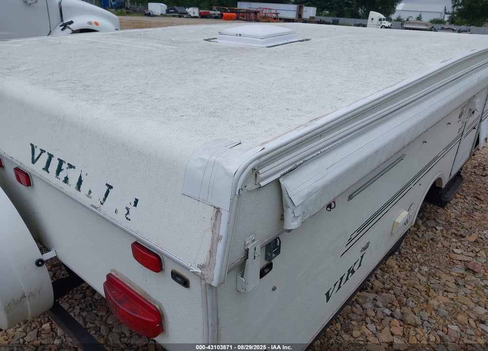2002 VIKING LEGEND TRAVEL TRAILER VIN: 1TV1C550625000359