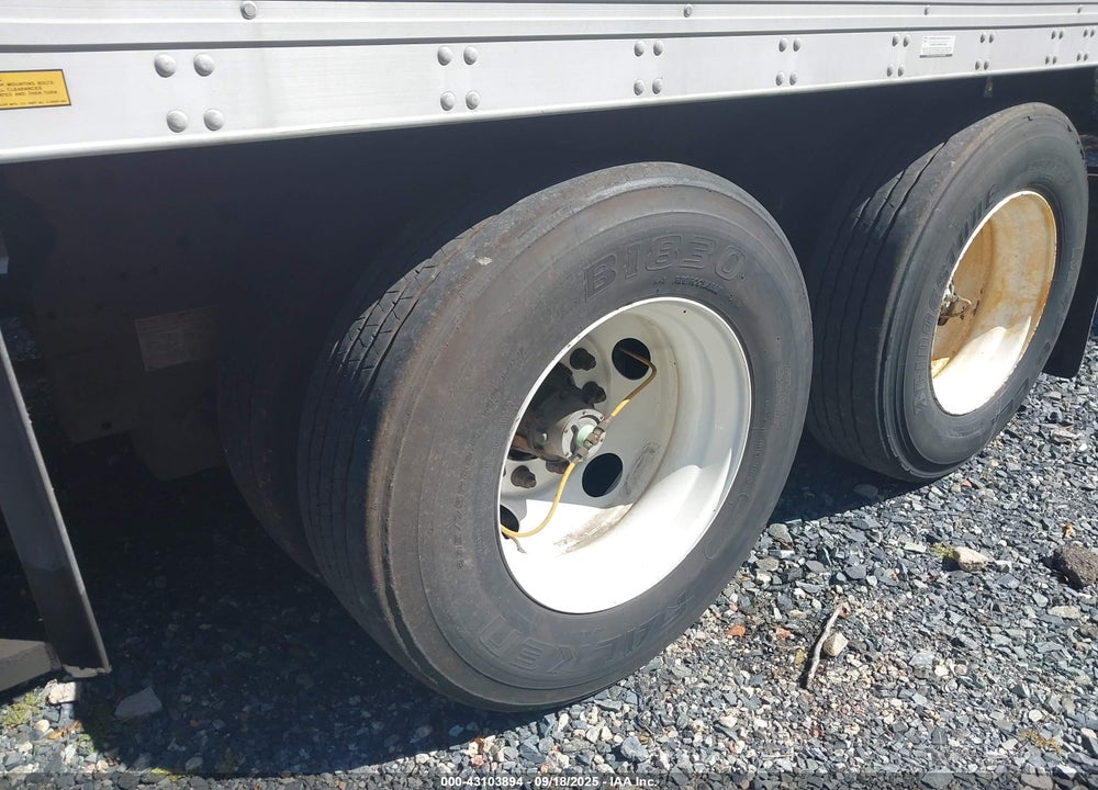 2014 UTILITY TRAILER MFG --- VIN: 1UYVS2362EM936604
