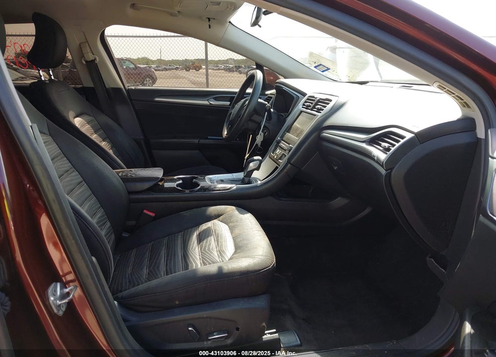 2016 FORD FUSION VIN: 3FA6P0H70GR301634