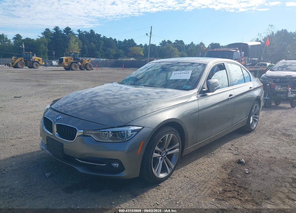 2018 BMW 3 SERIES VIN: WBA8D9C59JEM33529