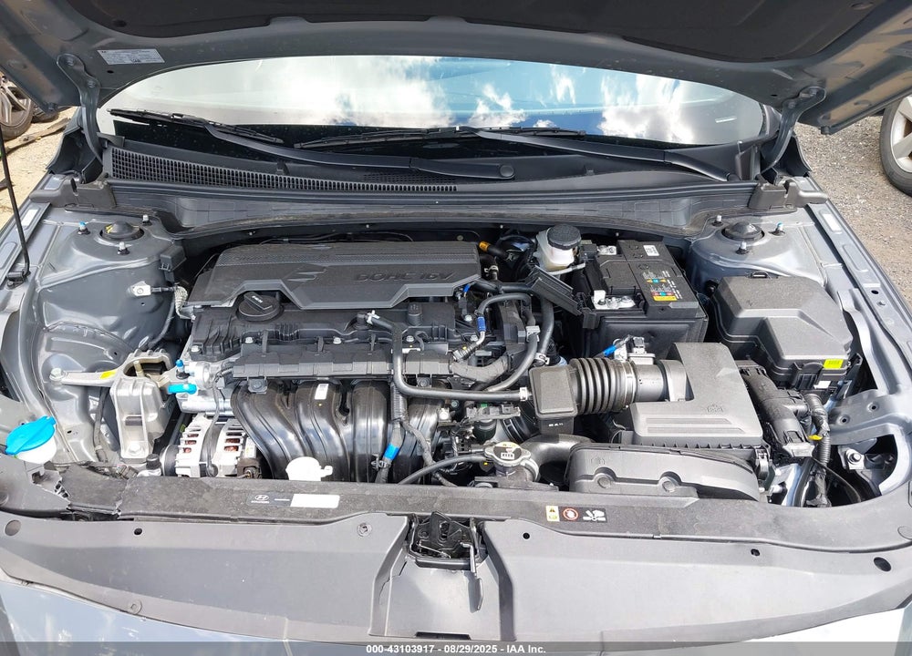 2025 HYUNDAI ELANTRA VIN: KMHLM4DG2SU998577