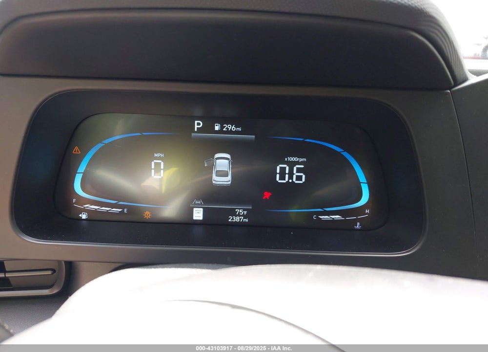 2025 HYUNDAI ELANTRA VIN: KMHLM4DG2SU998577