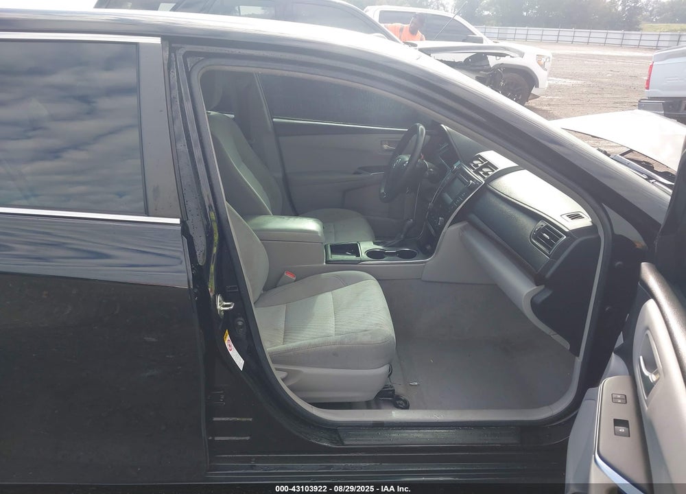 2016 TOYOTA CAMRY VIN: 4T1BF1FK1GU172123