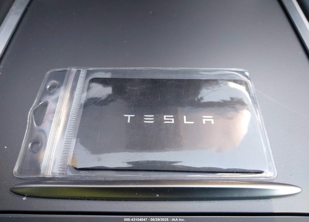 2023 TESLA MODEL Y AWD/LONG RANGE DUAL MOTOR ALL-WHEEL DRIVE VIN: 7SAYGAEE3PF826073