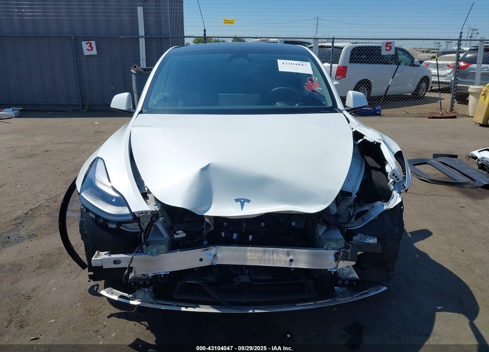 2023 TESLA MODEL Y AWD/LONG RANGE DUAL MOTOR ALL-WHEEL DRIVE VIN: 7SAYGAEE3PF826073