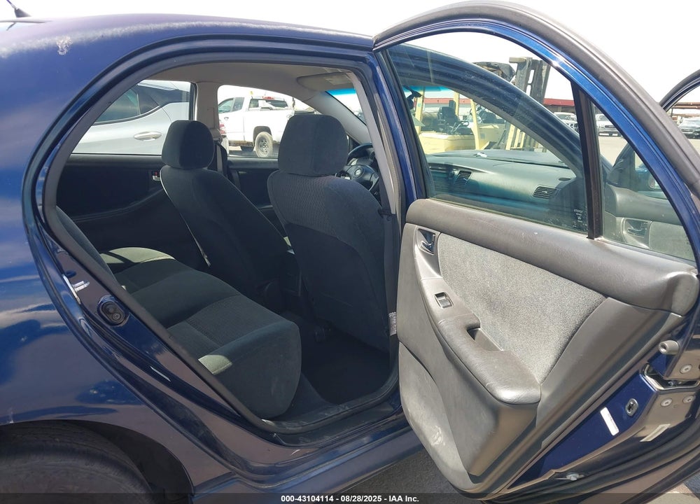 2007 TOYOTA COROLLA VIN: 1NXBR32E67Z855339
