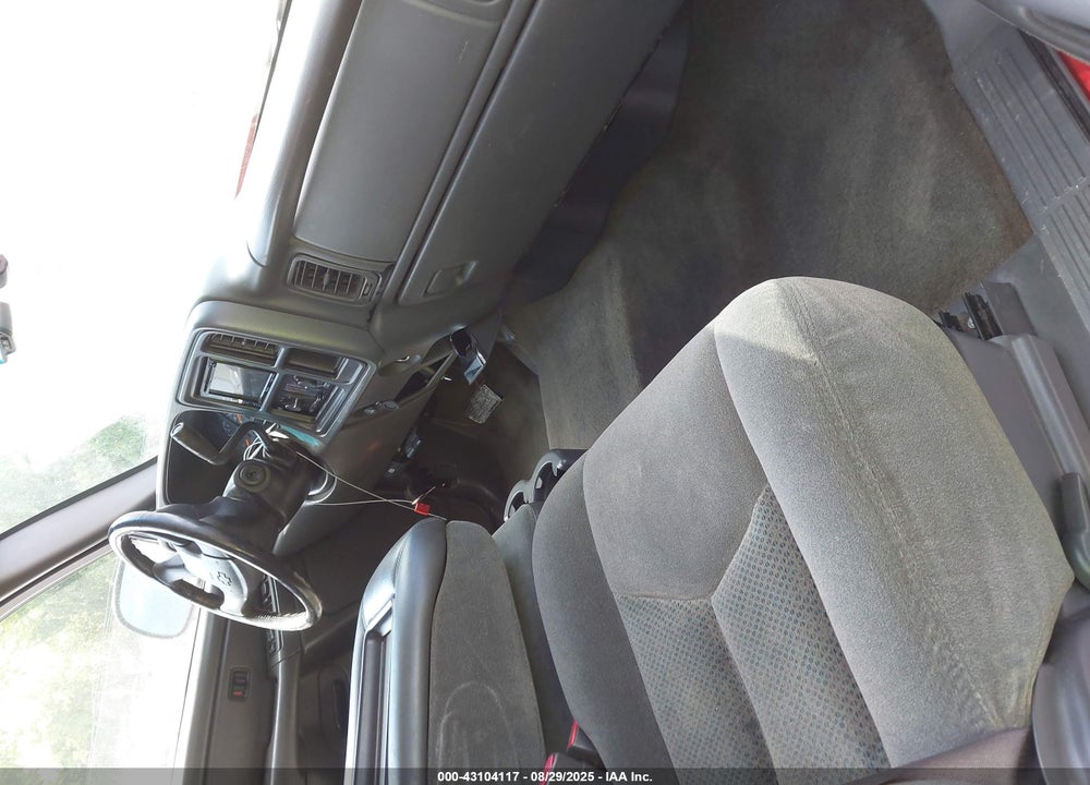 2005 CHEVROLET SILVERADO 1500 Z71 VIN: 2GCEK13T051144056