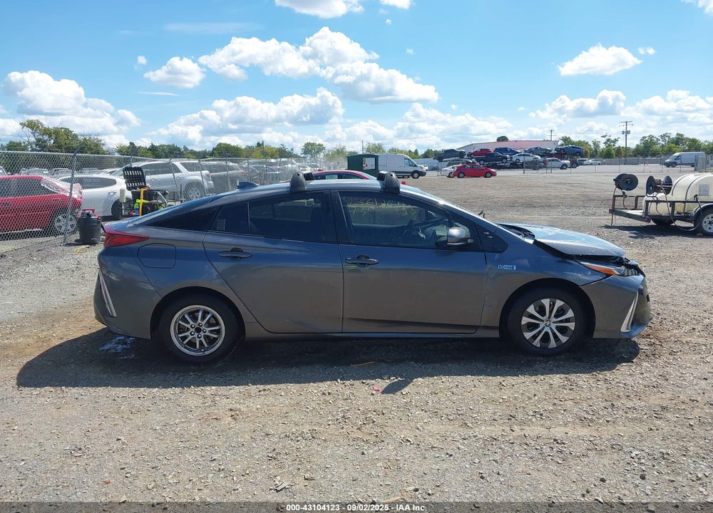 2022 TOYOTA PRIUS PRIME VIN: JTDKAMFP4N3209569